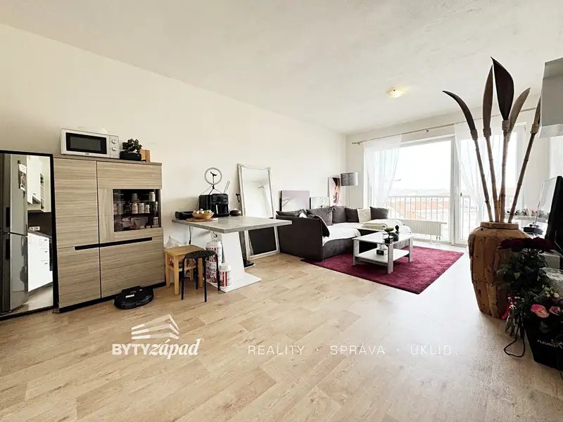 Pronájem bytu 2+kk 48 m²